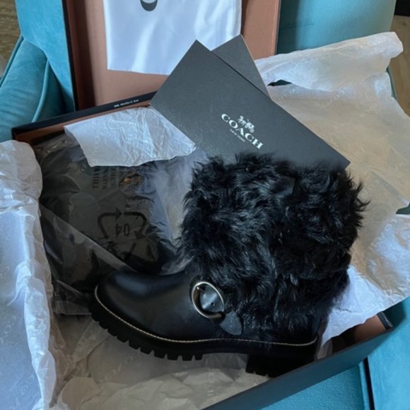 Coach Boots - Picture 1 of 5